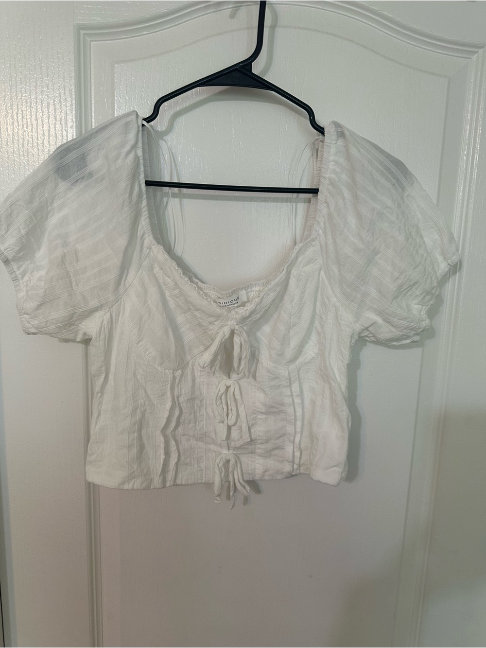 Tie-Front White Crop Top with Puff Sleeves